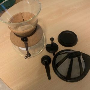 Bodum French drip Pour Over Coffee Maker with Permanent Filter